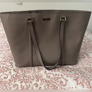 Kate Spade tote bag. Used for a good bit still in good condition, just downsized